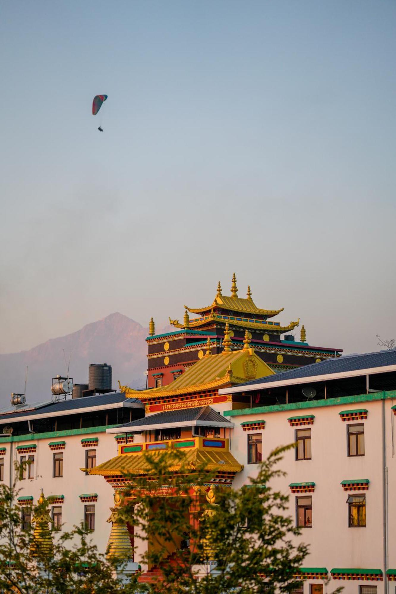 Chokling Arthouse - The Treasure Of Himalayas Hotel Bīr Exterior foto